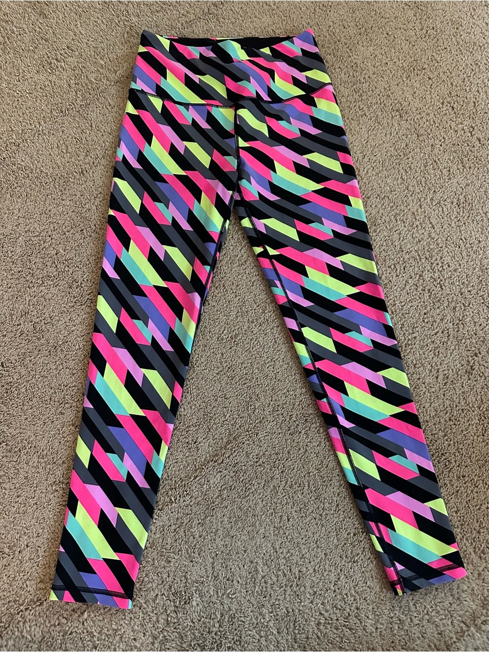 Victorias Secret Sport Neon Geometric Active Leggings.